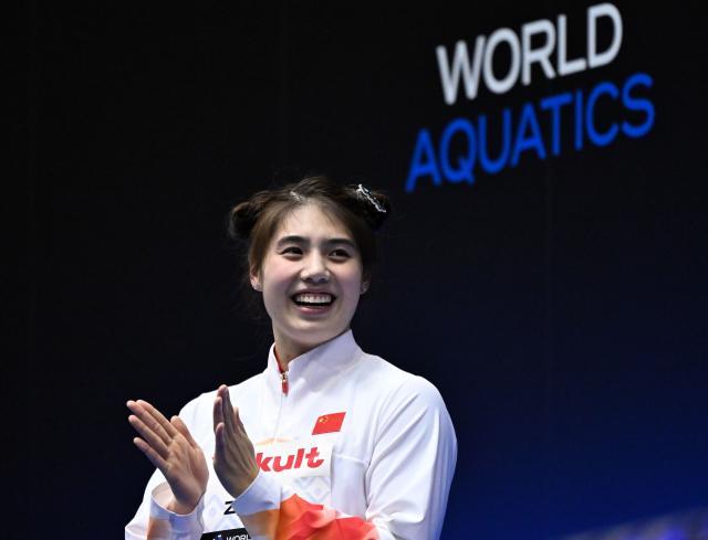 天天赢球-世锦赛收官日:中国男混接力摘银 徐嘉余张雨霏第3