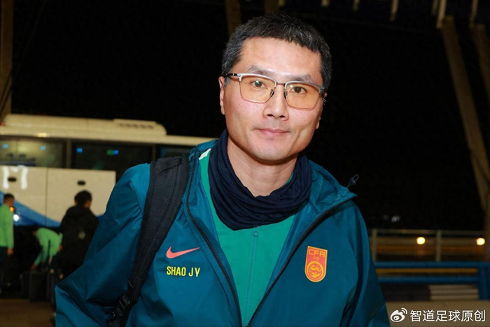天天盈球即时比分直播-国足最新动态:邵佳一点头 国足将参加FIFA组织的东南亚杯|国际足联|世界杯|美加墨世界杯|中国男足|中国足协_新浪体育_新浪新闻