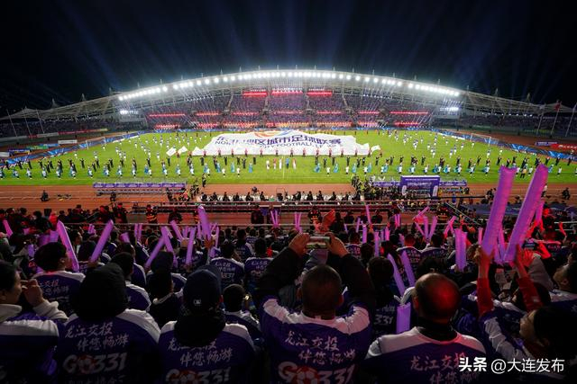 天天盈球-“东北超”踢出精气神 跑出加速度|足球|揭幕战|赛事|经济|服务_新浪新闻